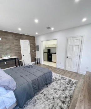 Quiet studio 5 minutes from the beach